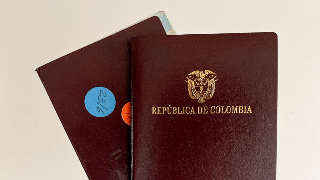 pasaporte colombiano